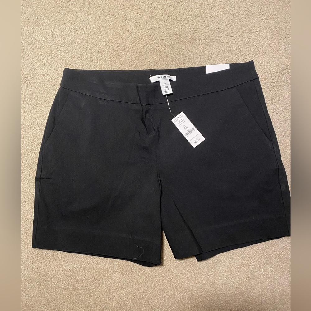 NWT White House Black market pull on shorts black size 12